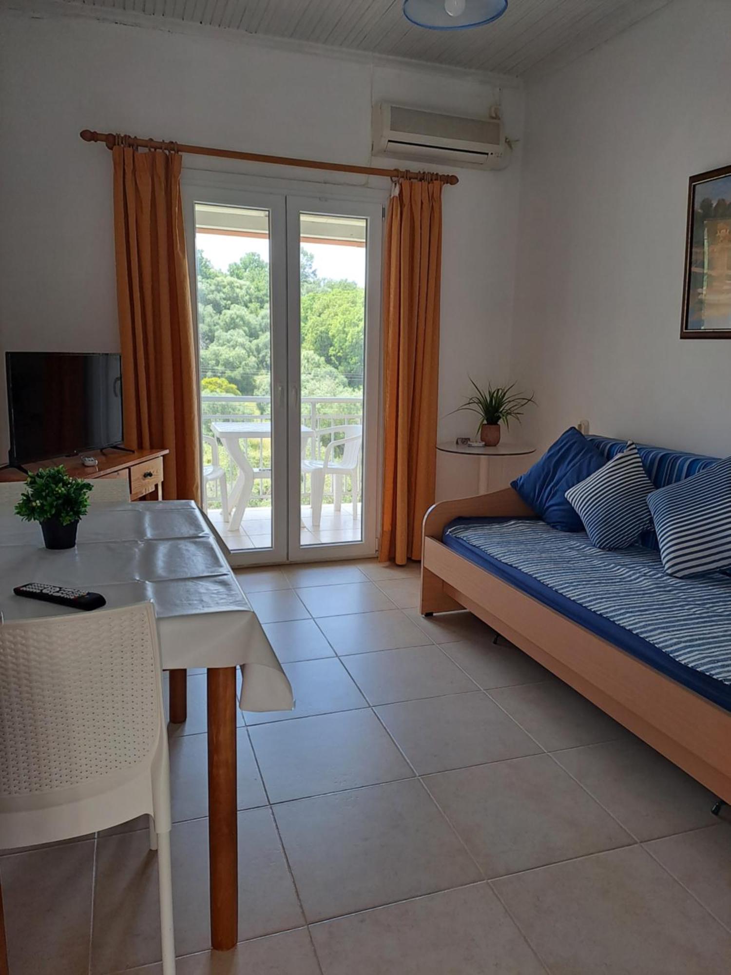 Evridiki Apartments Mesongi Bagian luar foto